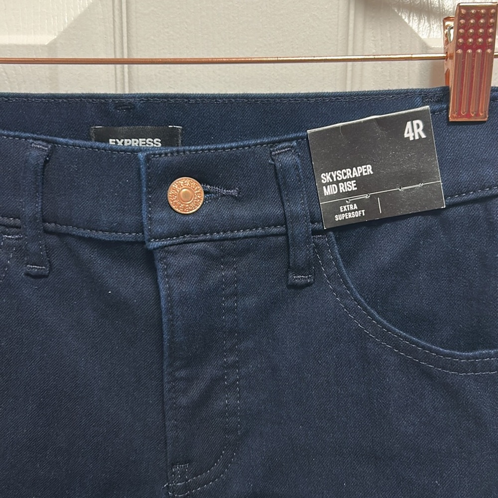 🔥 NWT 🚨 Express Mid Rise Skyscraper Jeans - Picture 5 of 6